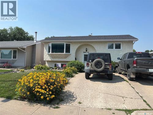86 Straub Crescent, Regina, SK - Outdoor