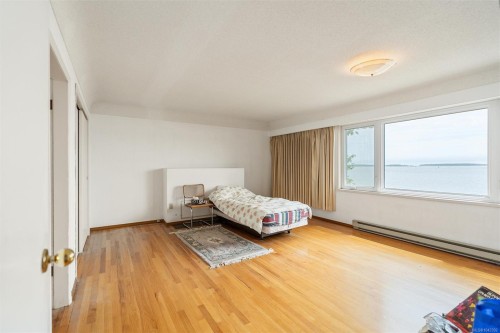 2168 Esplanade, Oak Bay, BC 
