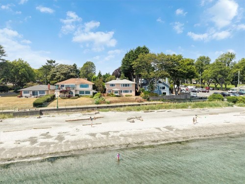 2168 Esplanade, Oak Bay, BC 