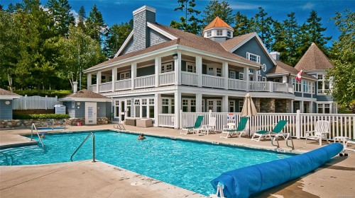 #101-1325 Cape Cod Dr, Parksville, BC - Outdoor With In Ground Pool With Deck Patio Veranda