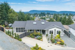 932 Hanington Rd Ladysmith, BC V9G 0A4