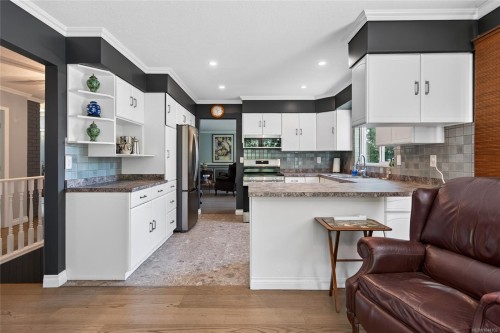 701 Glenalan Rd, Campbell River, BC 
