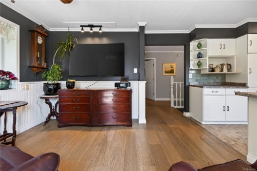701 Glenalan Rd, Campbell River, BC 