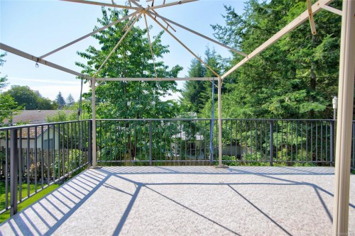 701 Glenalan Rd, Campbell River, BC 
