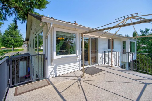 701 Glenalan Rd, Campbell River, BC 