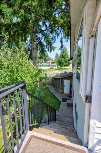 701 Glenalan Rd, Campbell River, BC 
