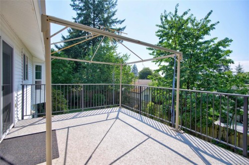 701 Glenalan Rd, Campbell River, BC 