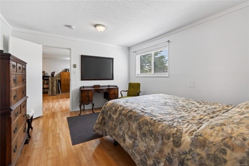 701 Glenalan Rd, Campbell River, BC 