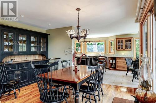 538 Rishor Avenue, Douro-Dummer, ON - Indoor Photo Showing Dining Room
