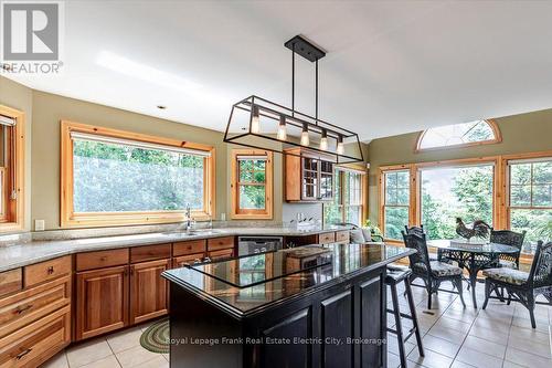 538 Rishor Avenue, Douro-Dummer, ON - Indoor