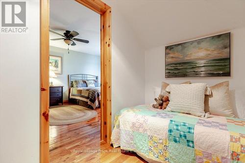538 Rishor Avenue, Douro-Dummer, ON - Indoor Photo Showing Bedroom