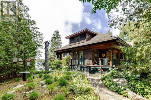 538 Rishor Avenue, Douro-Dummer, ON - Outdoor With Deck Patio Veranda