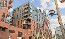 827 - 30 DREAMERS WAY Toronto, ON M5A 2G5
