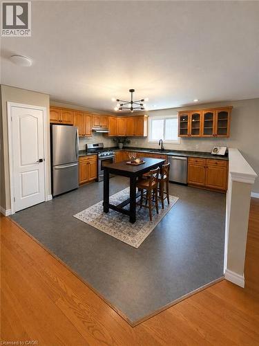 Kitchen - 7 Spitfire Drive, Mount Hope, ON - Indoor Photo Showing Kitchen