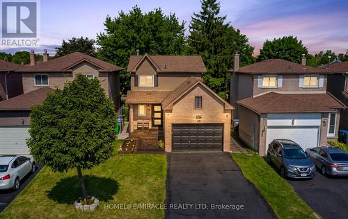 49 NEWBRIDGE CRESCENT  Brampton, ON L6S 4B5