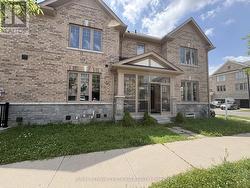 UPPER - 271 ANDREWS TRAIL Milton, ON L9T 6S5