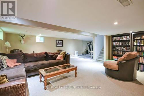 3889 Baseline Road, Springwater, ON - Indoor