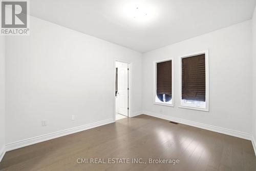 125 Raspberry Ridge Avenue, Caledon, ON - Indoor Photo Showing Other Room