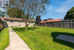 Lots of space left to entertain - 