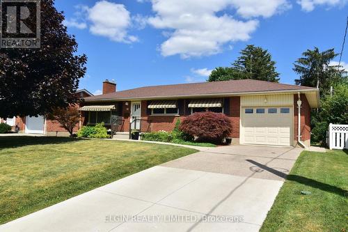 18 PULLEN AVENUE  St. Thomas, ON N5R 4T4