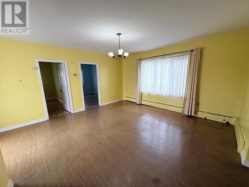 87 Circular Road, Grand Falls Windsor, NL - Indoor Photo Showing Other Room
