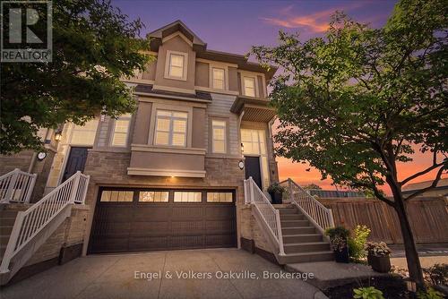29 - 31 SUNVALE PLACE  Hamilton (Stoney Creek), ON L8E 4Z6