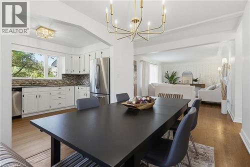 386 Patricia Drive, Burlington, ON - Indoor