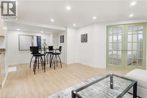 386 Patricia Drive, Burlington, ON - Indoor