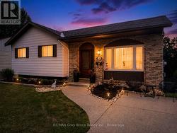 320 8TH \"A\" AVENUE E Owen Sound, ON N4K 6L3