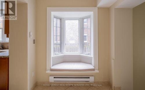 56 Ridley Boulevard, Toronto, ON - Indoor Photo Showing Other Room