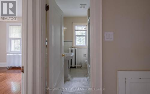 56 Ridley Boulevard, Toronto, ON - Indoor Photo Showing Other Room