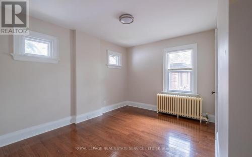56 Ridley Boulevard, Toronto, ON - Indoor Photo Showing Other Room