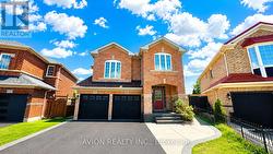 61 CRANNYFIELD DRIVE Brampton, ON L7A 3X3