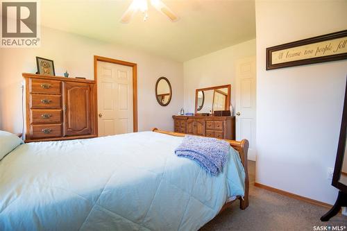447 1St Street E, Annaheim, SK - Indoor Photo Showing Bedroom