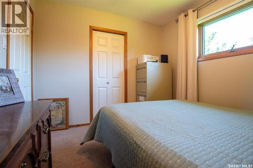 447 1St Street E, Annaheim, SK - Indoor Photo Showing Bedroom