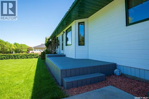 447 1St Street E, Annaheim, SK - Outdoor