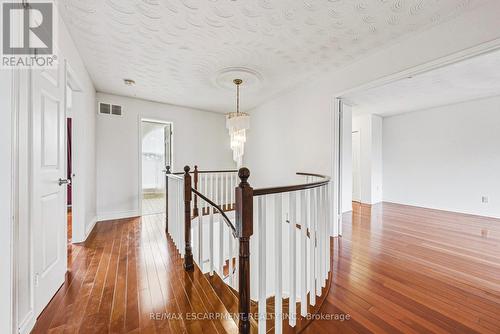 21 Moss Boulevard, Hamilton, ON - Indoor Photo Showing Other Room