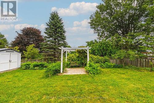 21 Moss Boulevard, Hamilton, ON - Outdoor