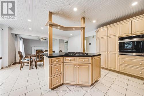 21 Moss Boulevard, Hamilton, ON - Indoor