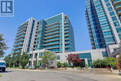 1413 - 35 BRIAN PECK CRESCENT Toronto, ON M4G 0A5