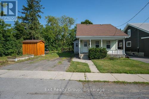8 RIDLEY STREET E  Belleville (Belleville Ward), ON K8P 1X9