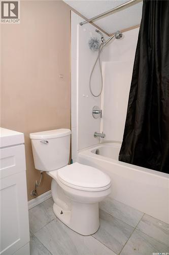 416 510 Prairie Avenue, Saskatoon, SK - Indoor Photo Showing Bathroom