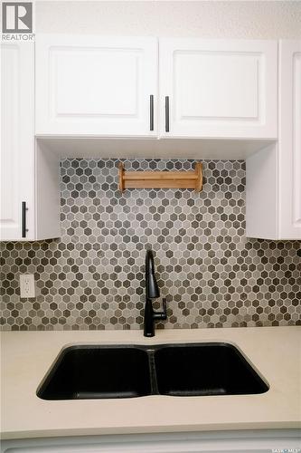 416 510 Prairie Avenue, Saskatoon, SK - Indoor Photo Showing Kitchen With Double Sink