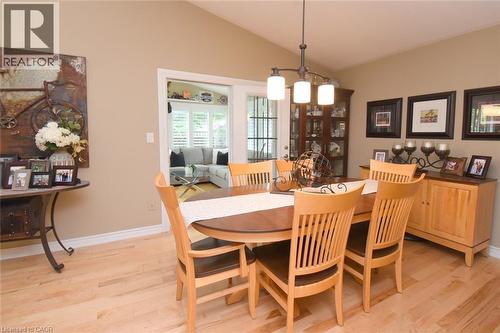 12 Mckeown Court, Caledonia, ON - Indoor Photo Showing Dining Room