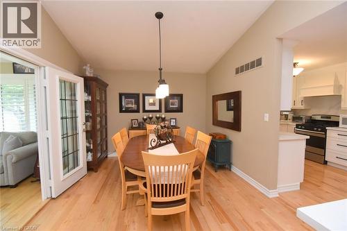 12 Mckeown Court, Caledonia, ON - Indoor Photo Showing Dining Room