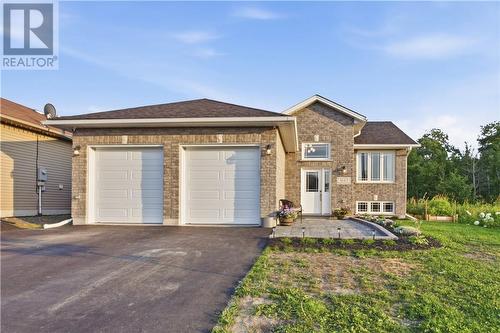 1663 Meadowlark Way, Val Caron, ON - Outdoor