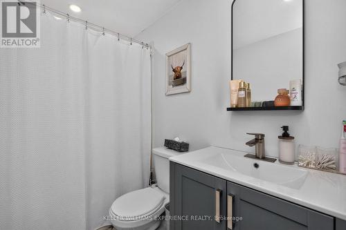 320 6 Concession E, Tiny, ON - Indoor Photo Showing Bathroom