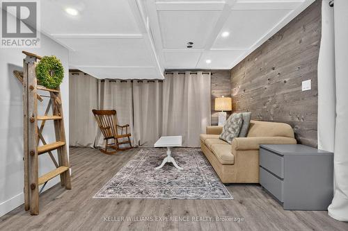 320 6 Concession E, Tiny, ON - Indoor