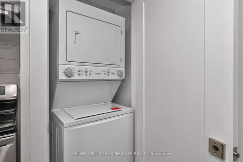 320 6 Concession E, Tiny, ON - Indoor Photo Showing Laundry Room