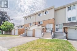 45 LINCOLN COURT Brampton, ON L6T 3Z2